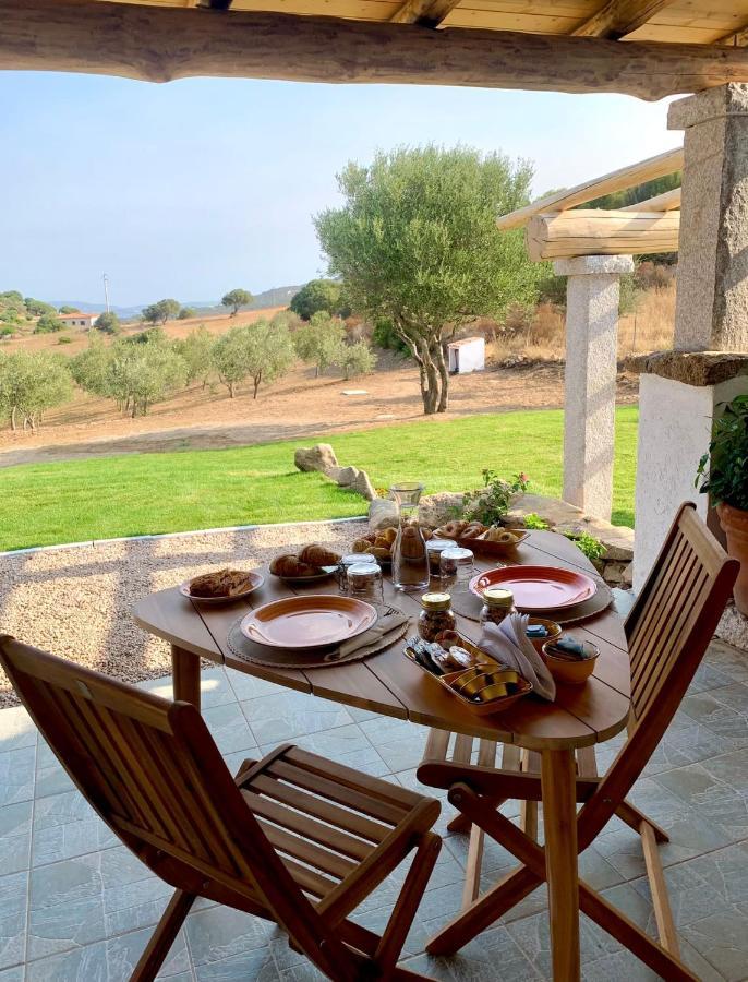 Macciuneddu Country Retreat Golfo Aranci Exterior foto